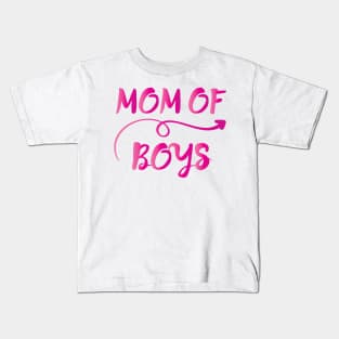 MOM OF BOYS || GIFTS FOR MOM Kids T-Shirt